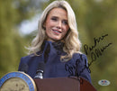 Jennifer Newsom Signed Autographed 8x10 Photo PSA/DNA Authenticated