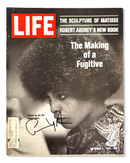 Angela Davis Signed Autographed Life Magazine PSA/DNA Authenticated